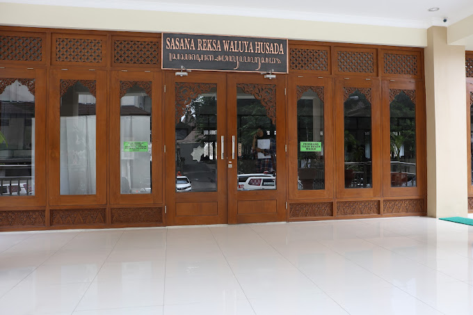 250206112822-pintu-masuk.png